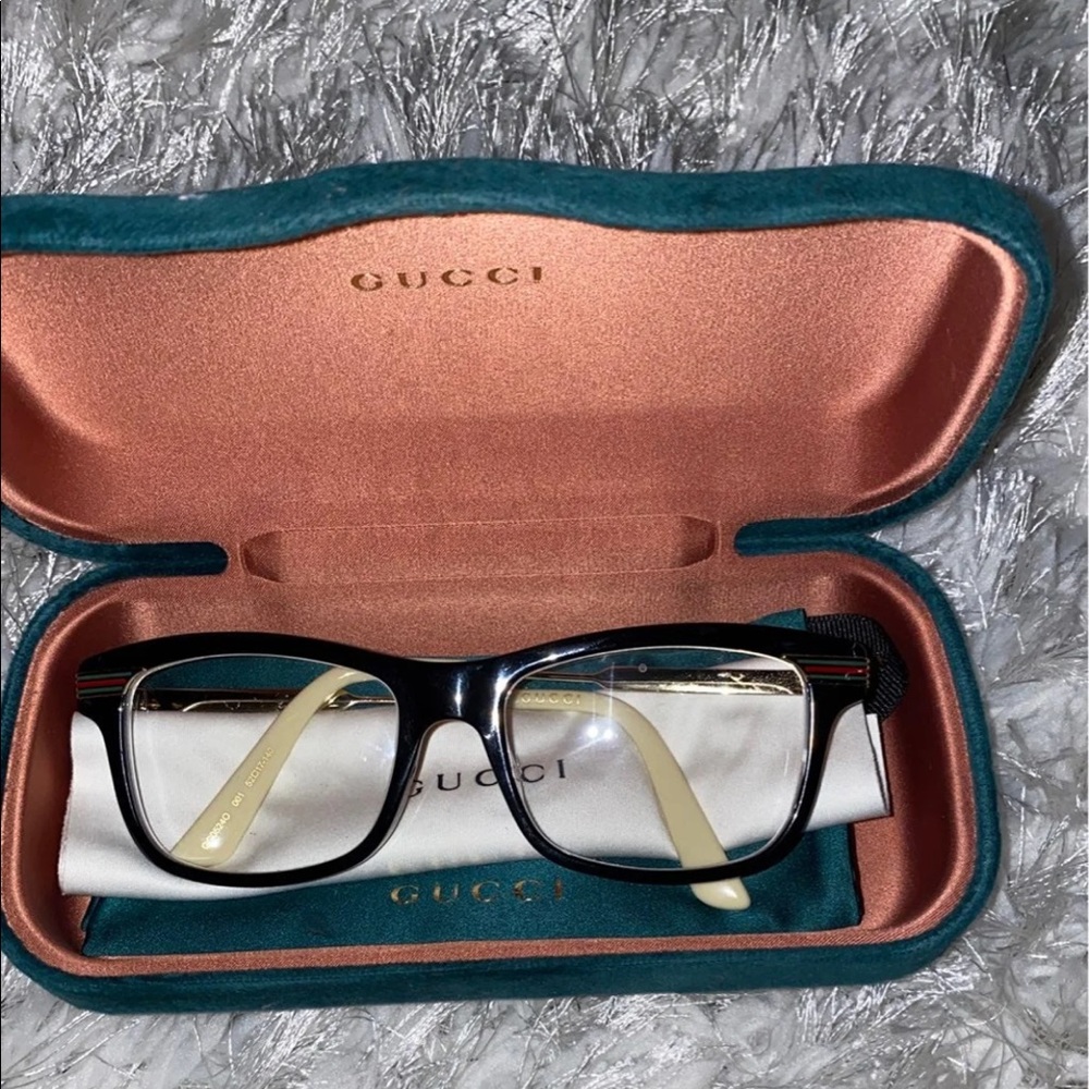Gucci glasses